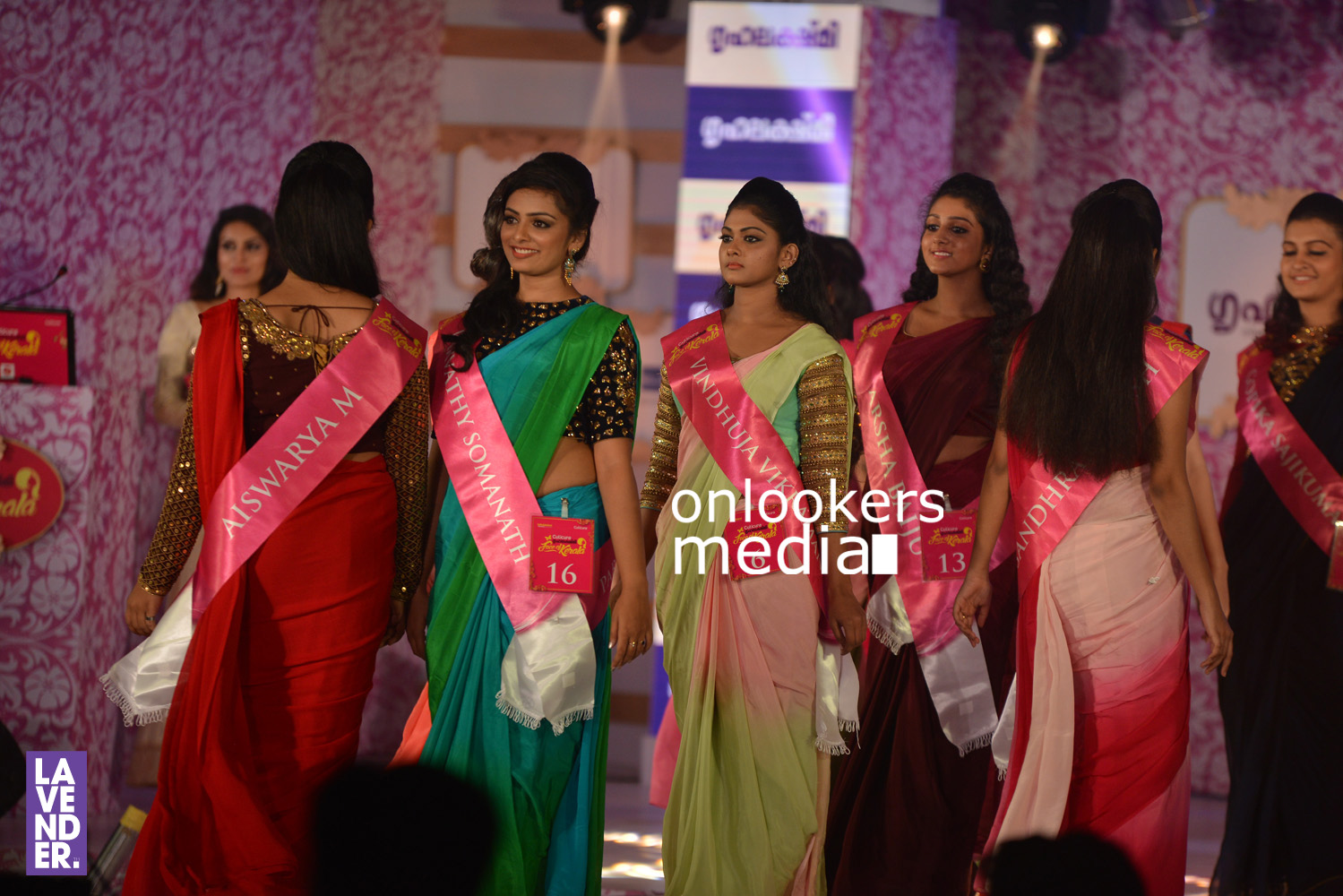 https://onlookersmedia.in/wp-content/uploads/2016/08/Grihalakshmi-Face-of-Kerala-2016-grand-finale-stills-photos-263.jpg