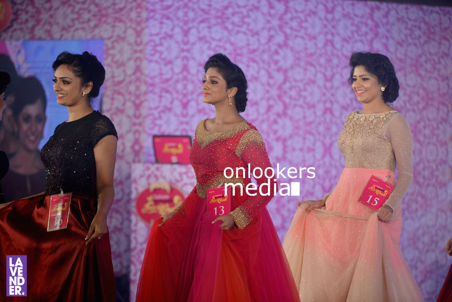 https://onlookersmedia.in/wp-content/uploads/2016/08/Grihalakshmi-Face-of-Kerala-2016-grand-finale-stills-photos-439.jpg