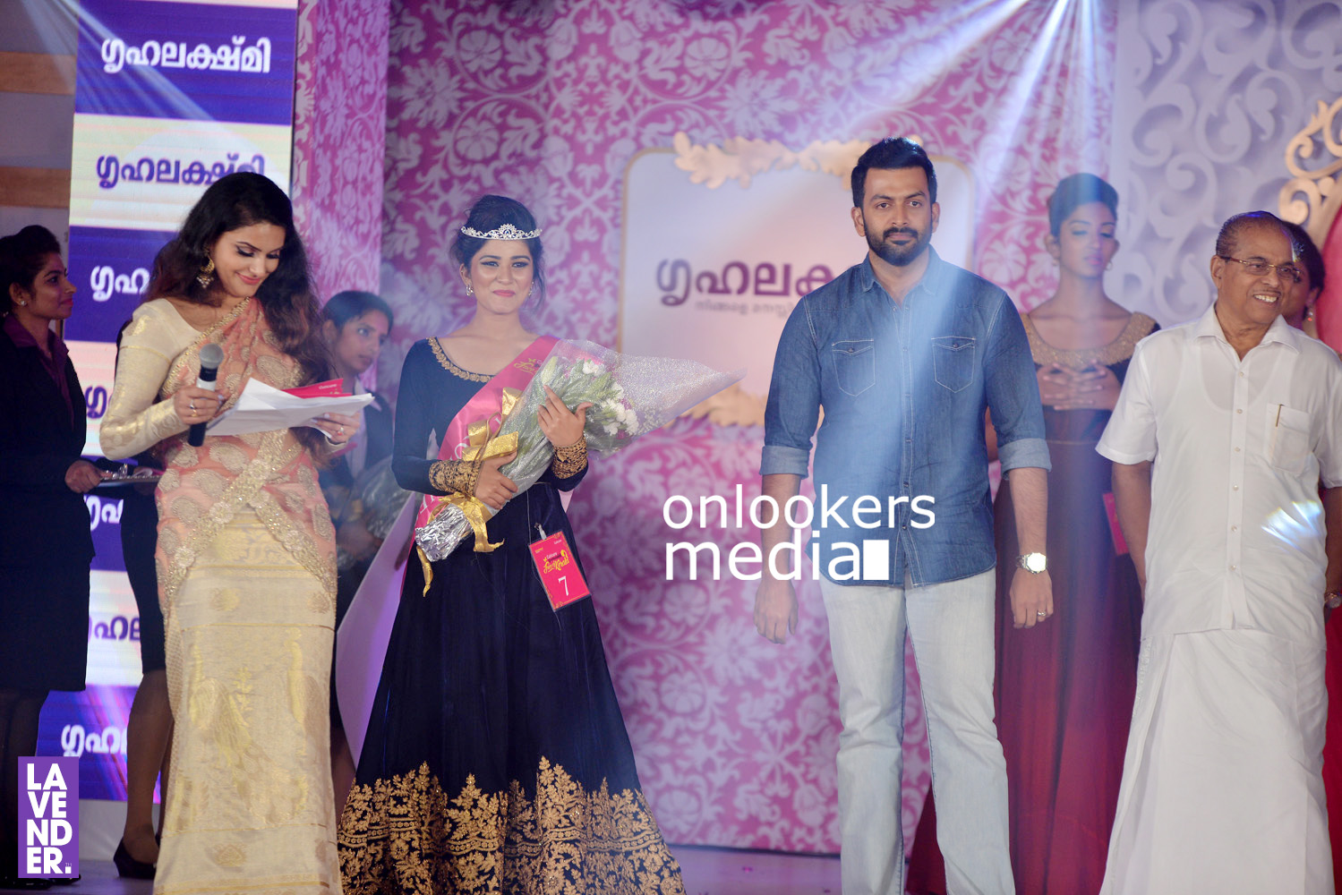 Grihalakshmi Face of Kerala 2016  grand finale stills photos